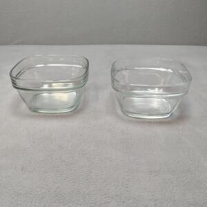 2 - Rubbermaid 4 Cup Glass Food Storage Container Square Bowl 7N68  No Lids